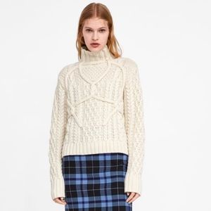 Zara Crop Cable Knit Mock Neck Long Sleeve Sweater Size Small